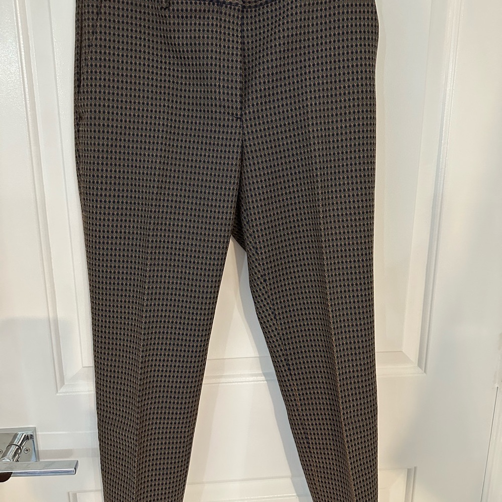 Theory Flat Front Chino Pant Size 4